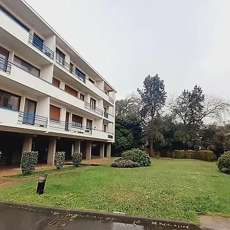 Calme, Lumineux Et Spacieux. Angers. Apartment Angers