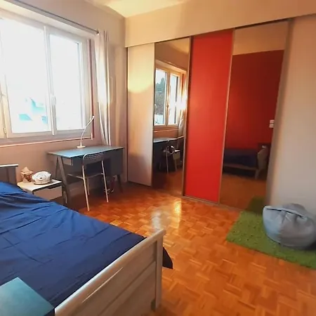 Calme, Lumineux Et Spacieux. Angers. Apartment